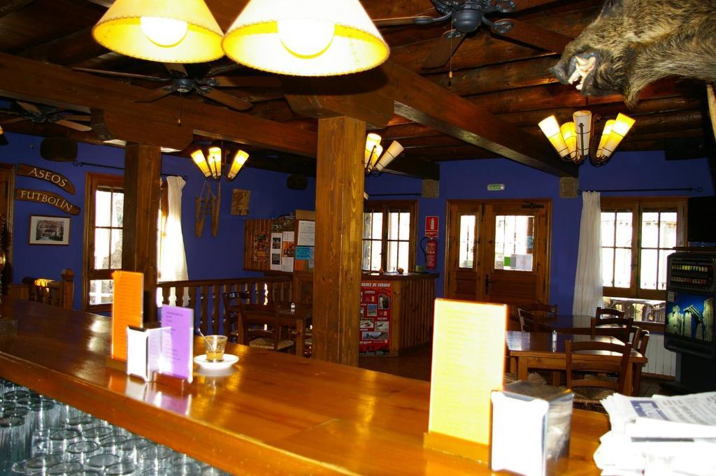 Santa Cruz de la Serós 圣克鲁斯旅馆酒店 外观 照片